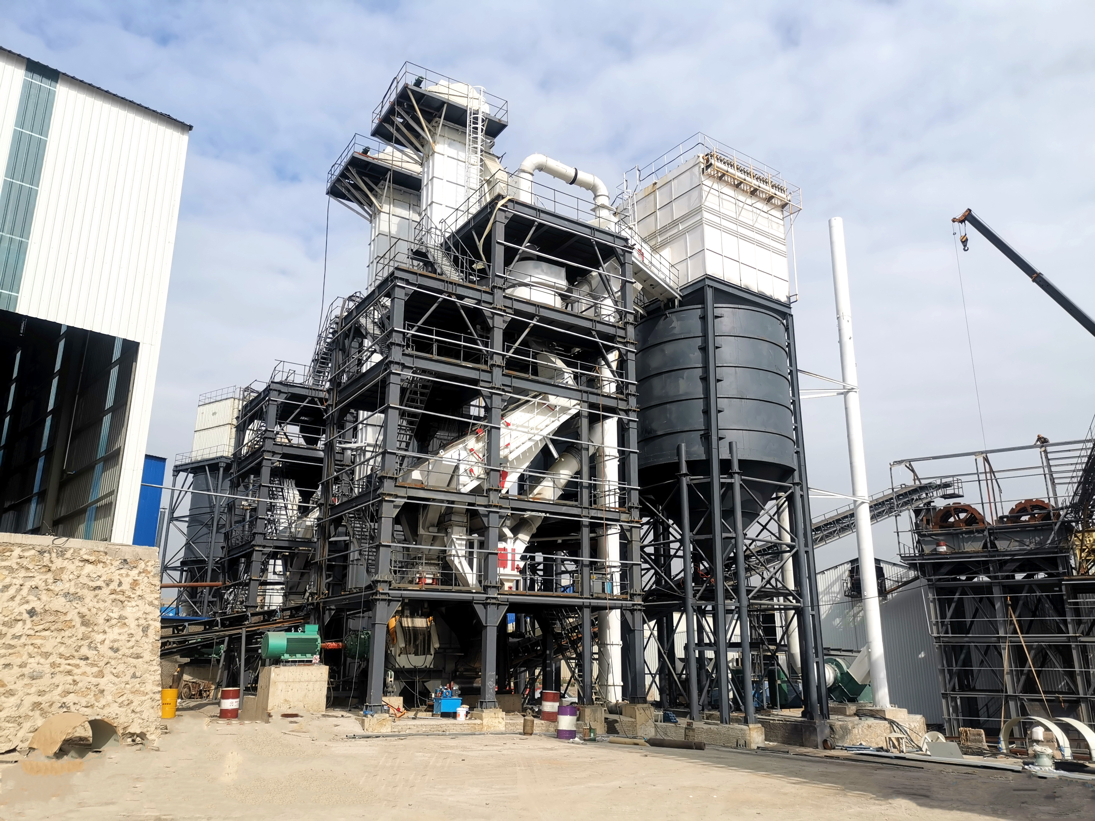 制砂楼：打造粒形圆润、含粉率可控的高品质机制砂