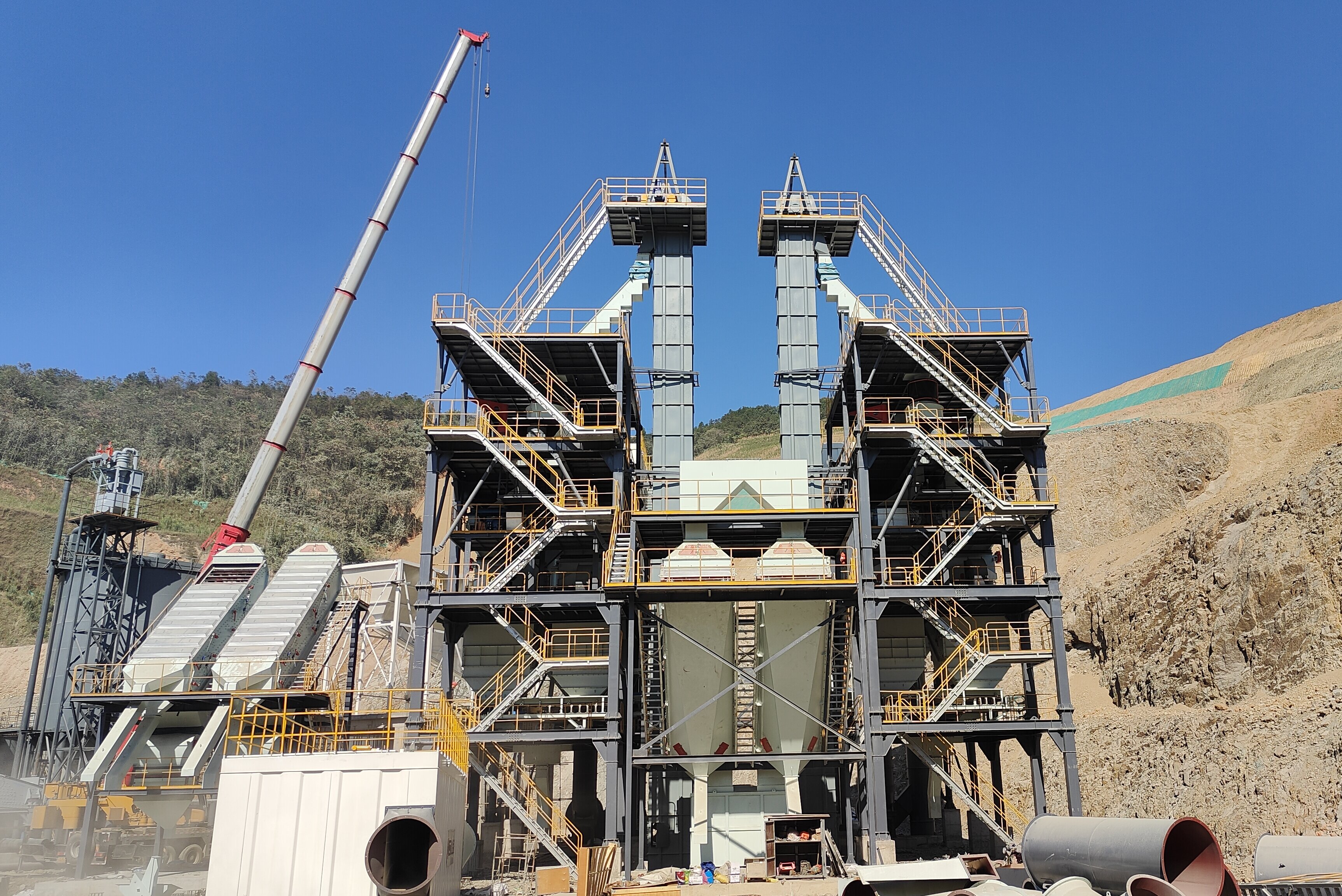 制砂楼原料全解析：14 种常见岩石的破碎与制砂应用